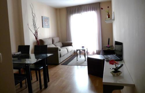 Apartamentos Salvia 4 Madrid Szoba fotó